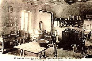 COLO LALOUVESC ARDECHE DES DAMES AFRICAINES (15)